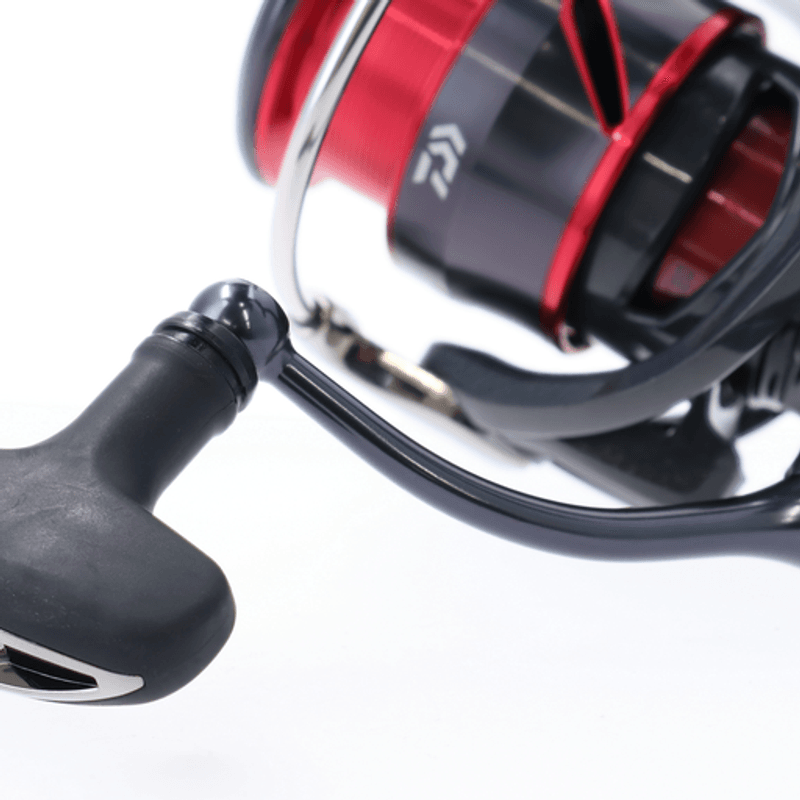 Daiwa 20 Fuego LT 5000-C
